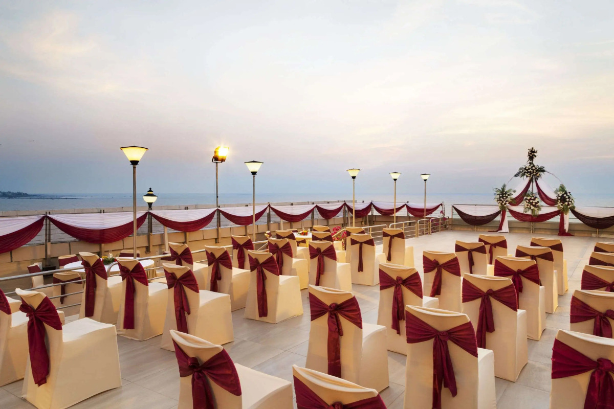 Ramada Plaza by Wyndham Palm Grove