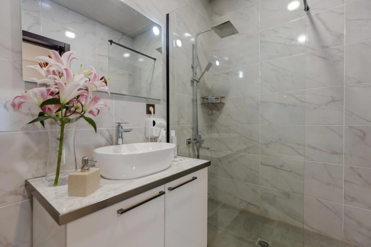 Отель «Аиси»