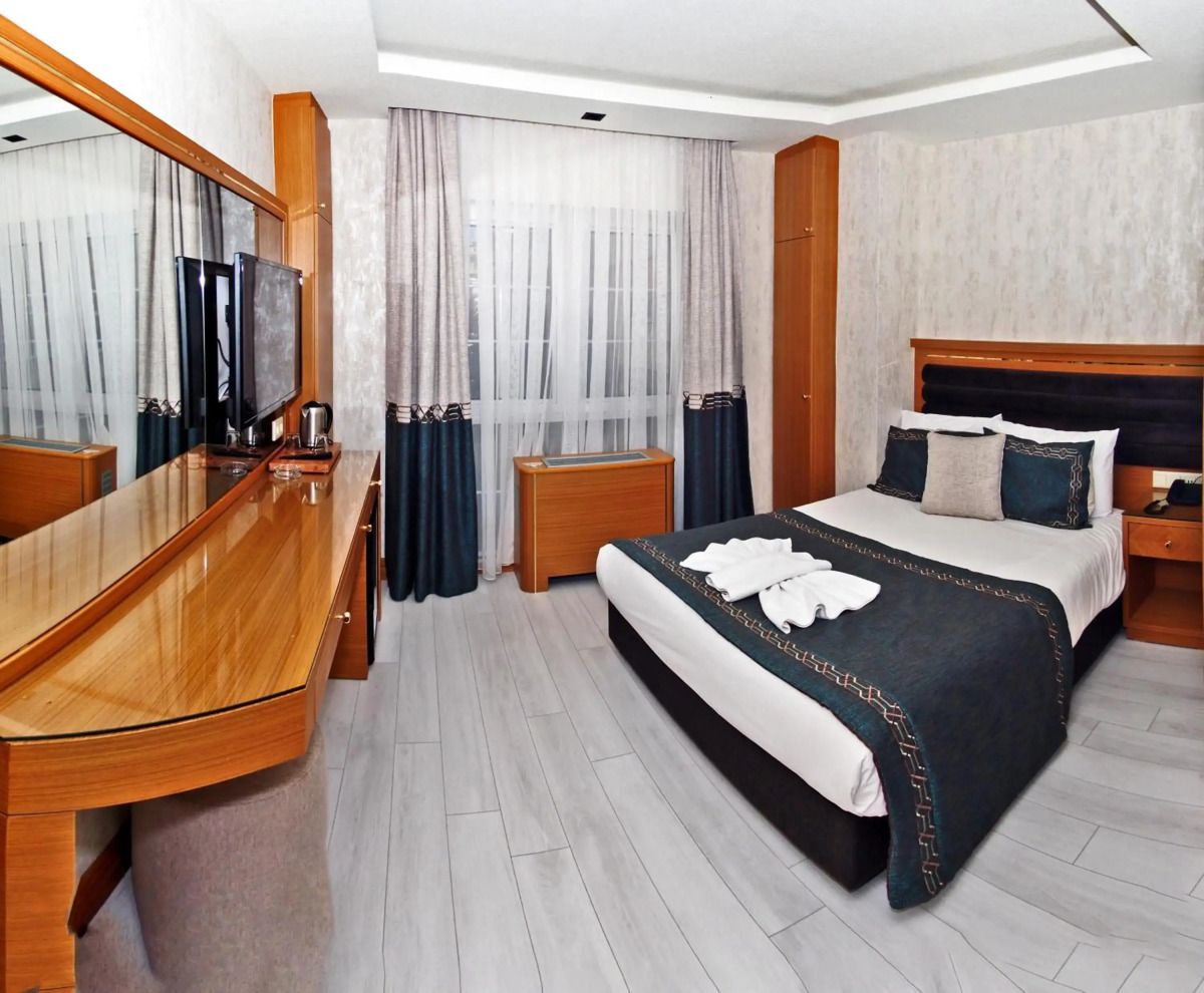 Holiday Inn Express New York City- Wall Street by IHG