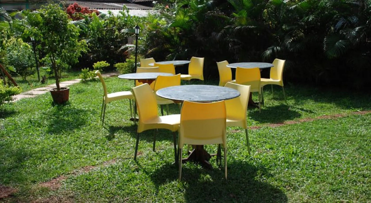 Sea Breeze Beach Resort Candolim