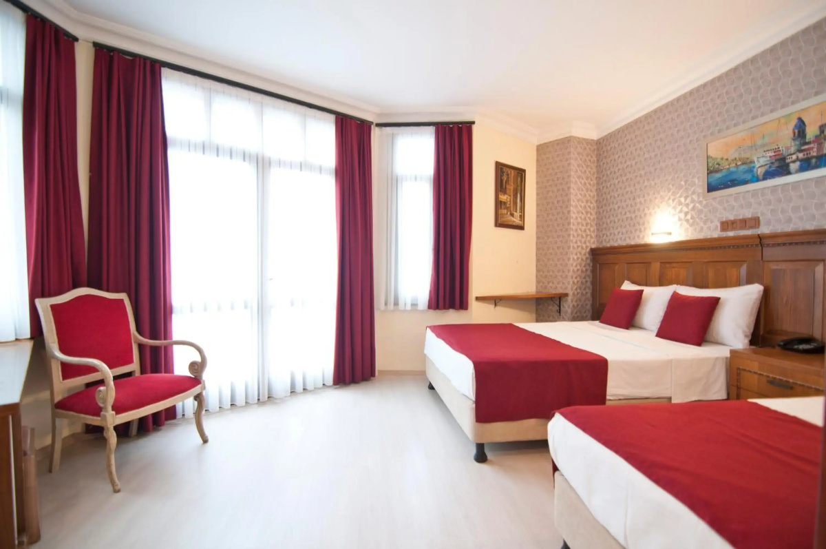Artefes Hotel Old City