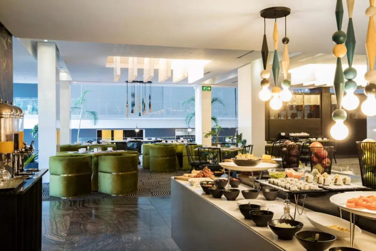 The Capital 15 on Orange Hotel & Spa