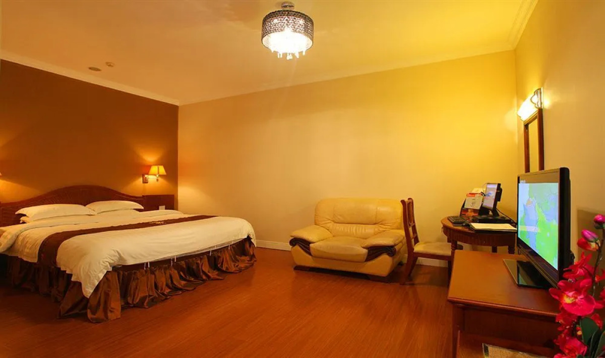 Yingfeng Business Hotel