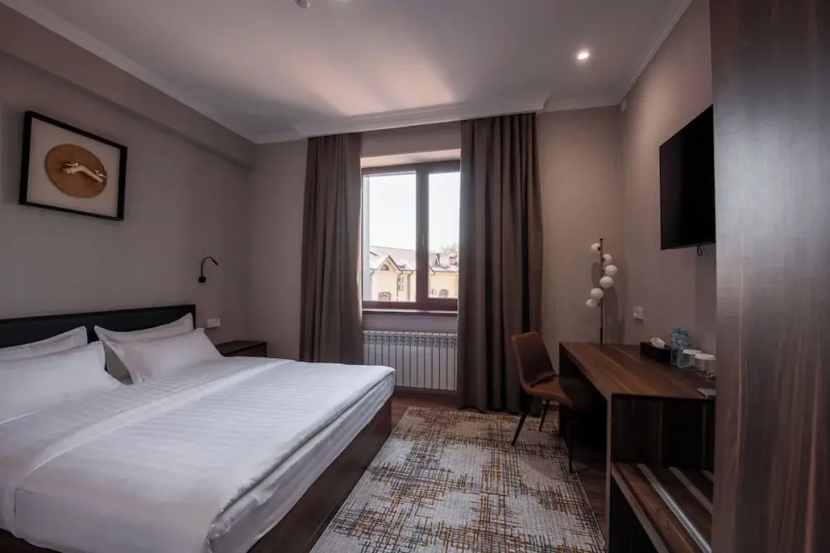 Отель Silk Road Premium