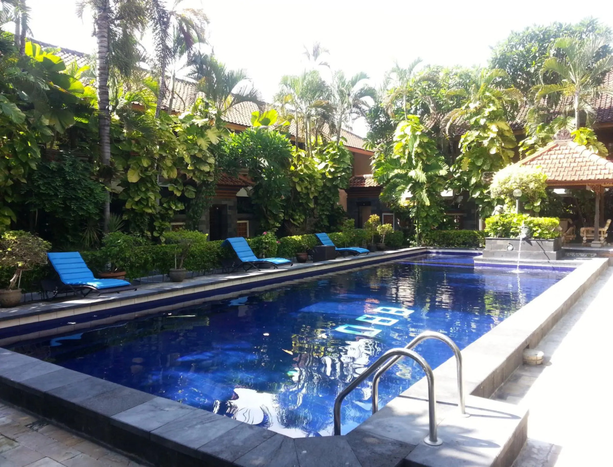 Dewa Bharata Bungalows Legian