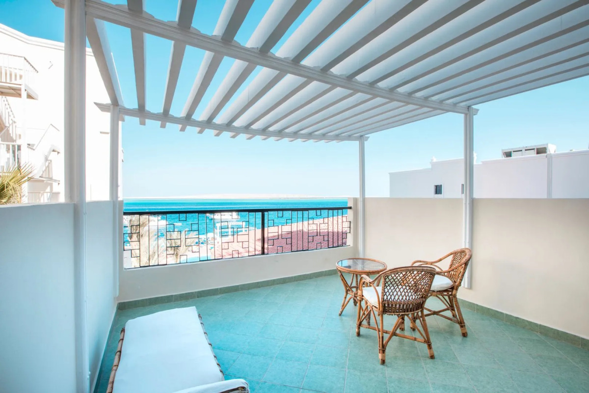 SUNRISE Holidays Resort (Adults Only)