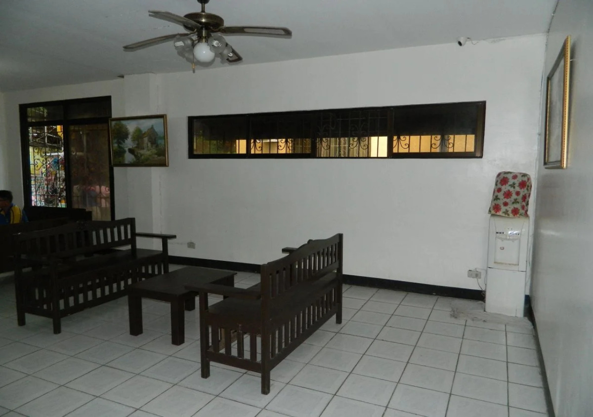 Boracay Travelodge Beach Resort