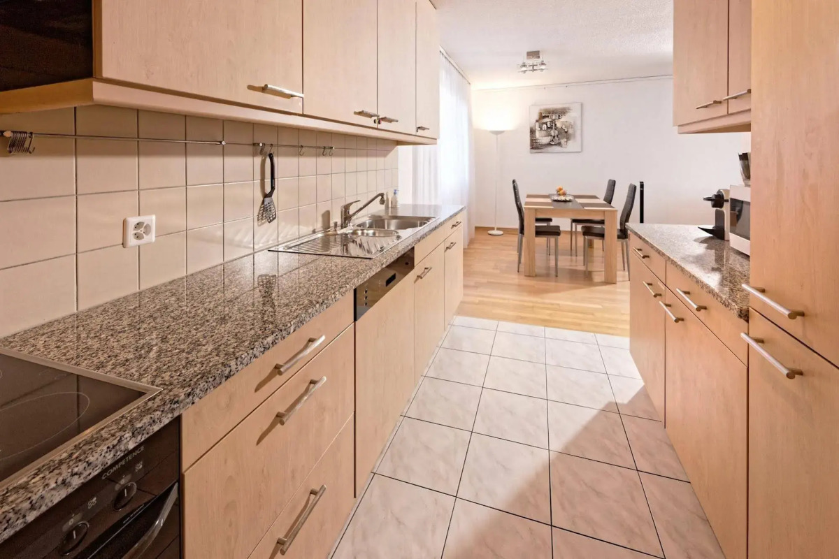 Max Aviation Villa & Apartments