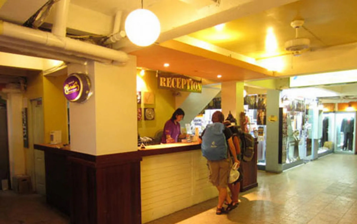 Отель Sawasdee Khaosan Inn