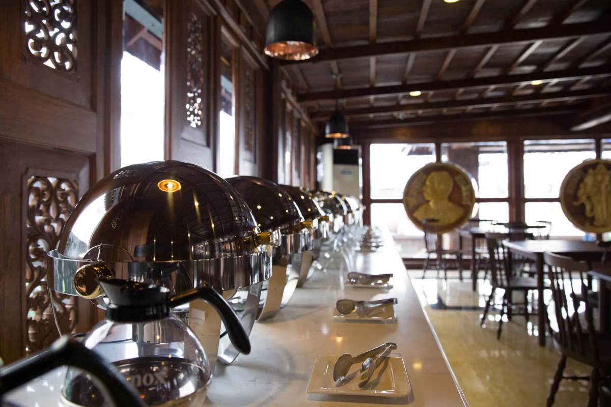 True Siam Rangnam Hotel