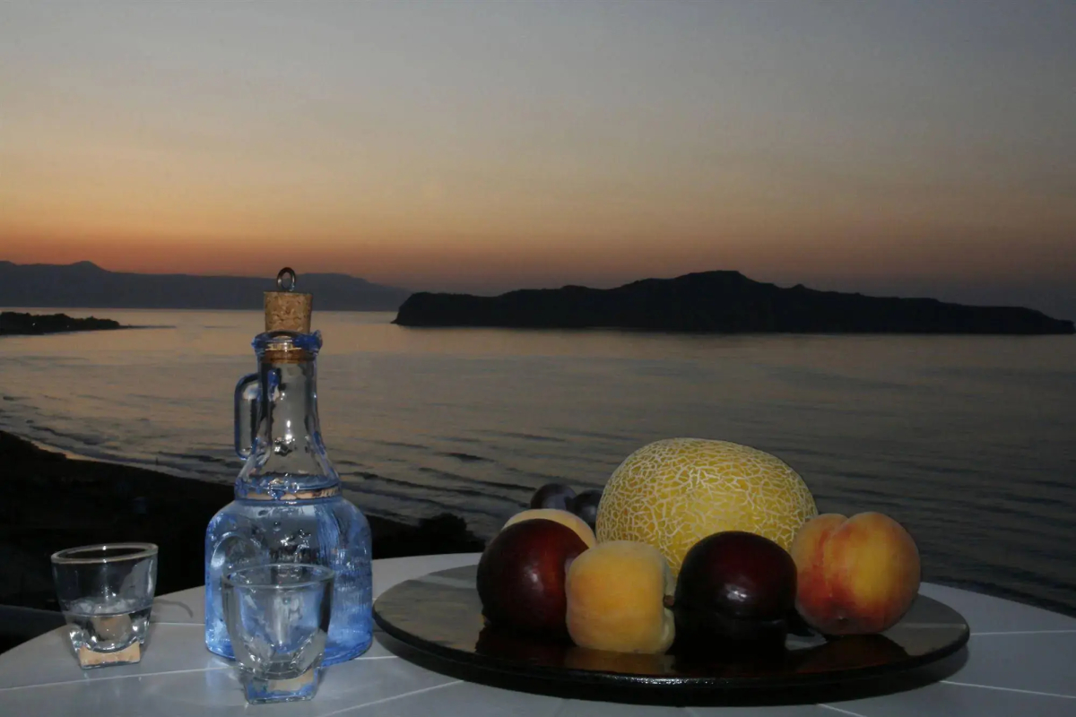 Renieris Hotel