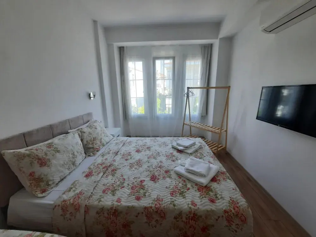 Adil Otel