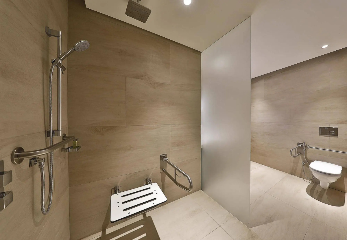 Отель Double Tree by Hilton Dubai Business Bay