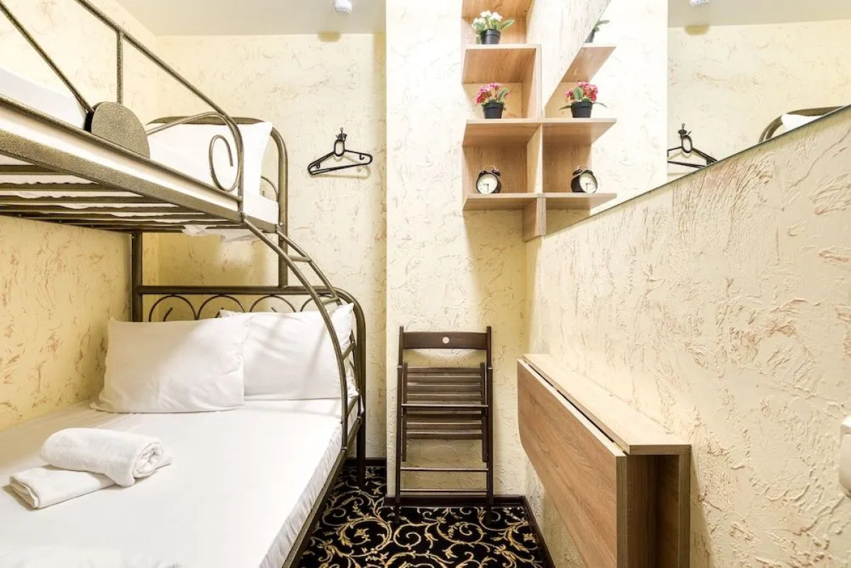 Winterfell on Mayakovskaya