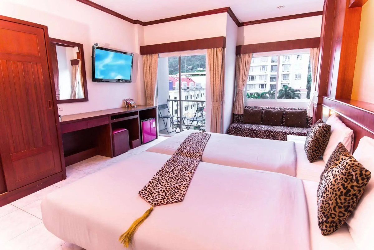 Forest Patong Hotel