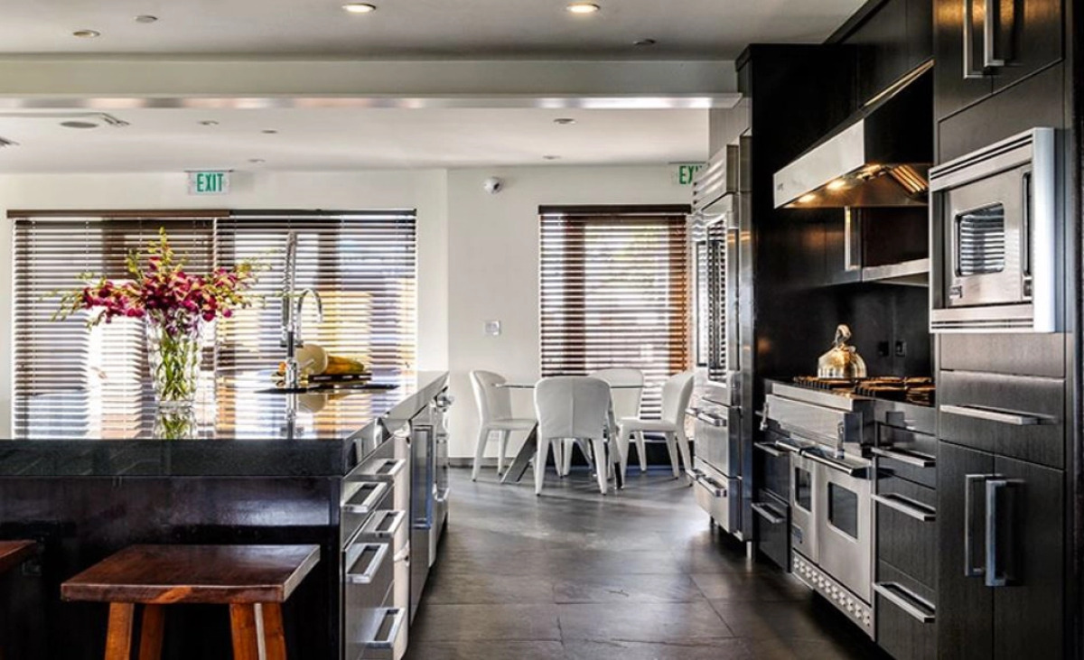 Posh South Beach Hostel