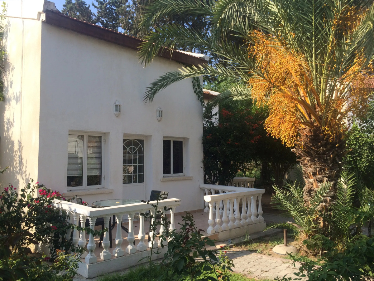 The Prince Inn Hotel & Villas