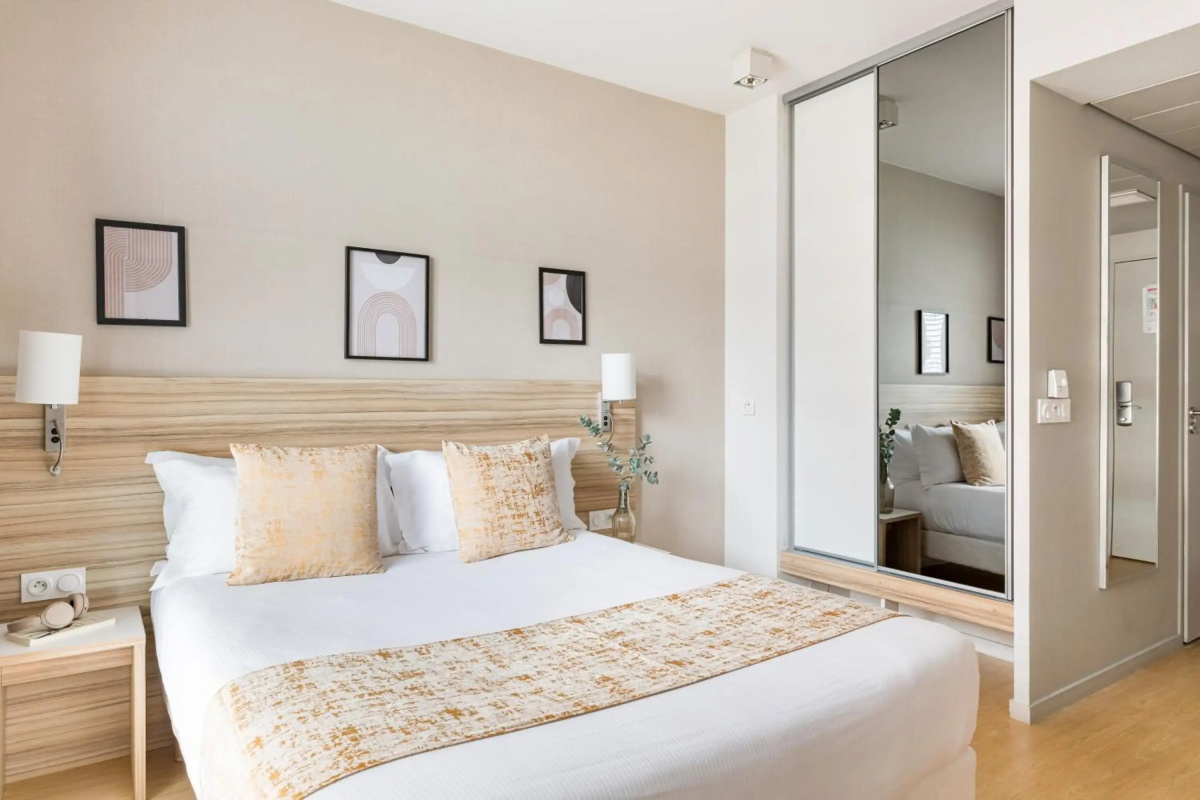 Q7 Lodge Lyon 7