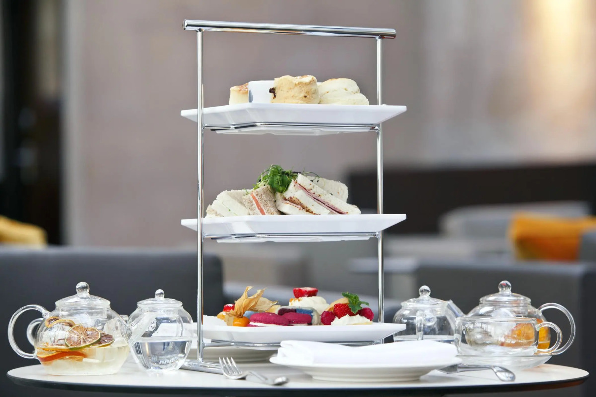 Отель The Dilly