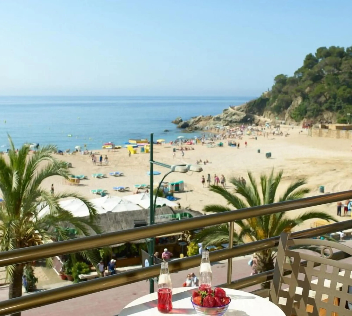 Almirall Apartaments