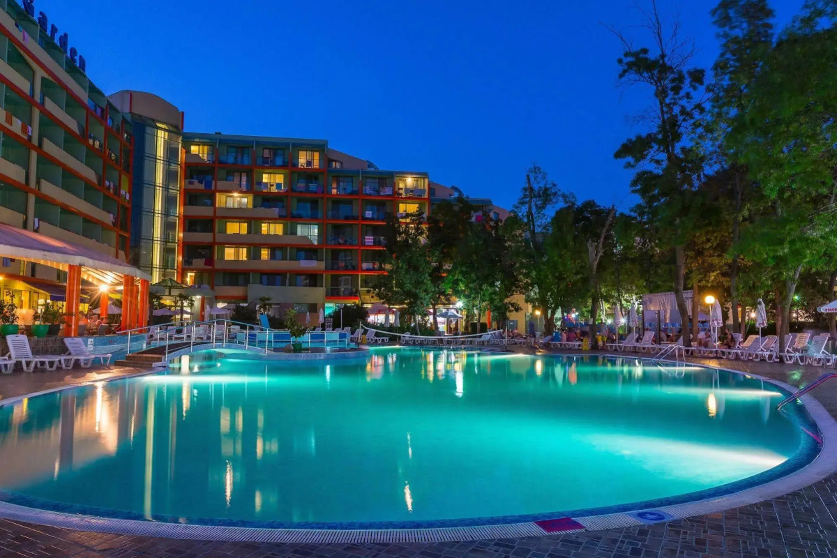 MPM Kalina Garden Hotel