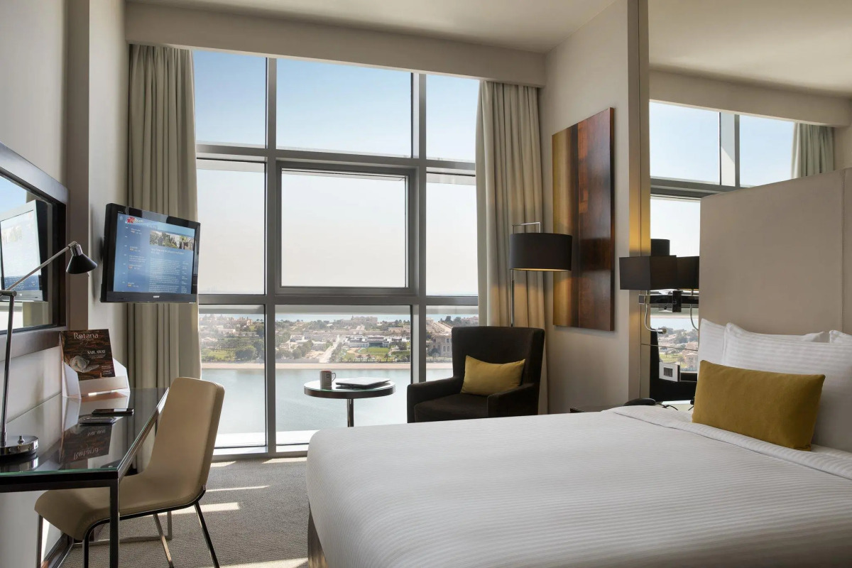 Centro Capital Centre by Rotana Hotel