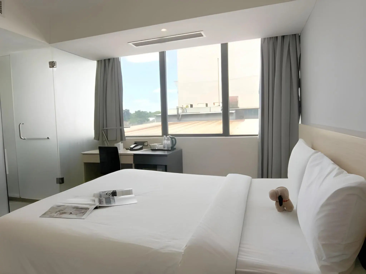 Pacific Express Hotel Central Market