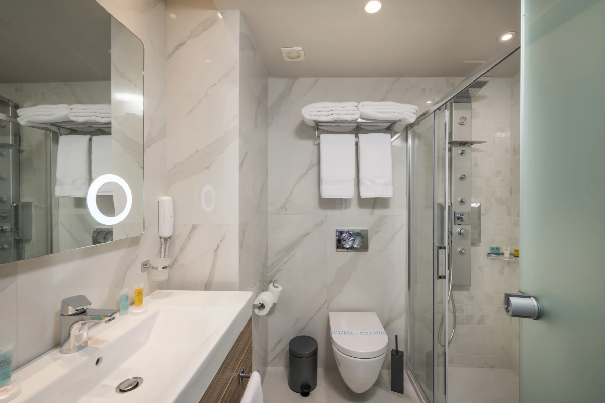Bio Suites Hotel