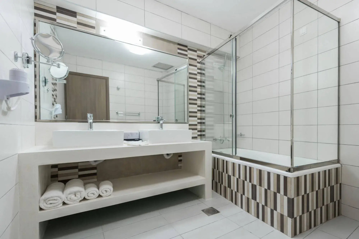 Sea View Village - Studios & Apartments