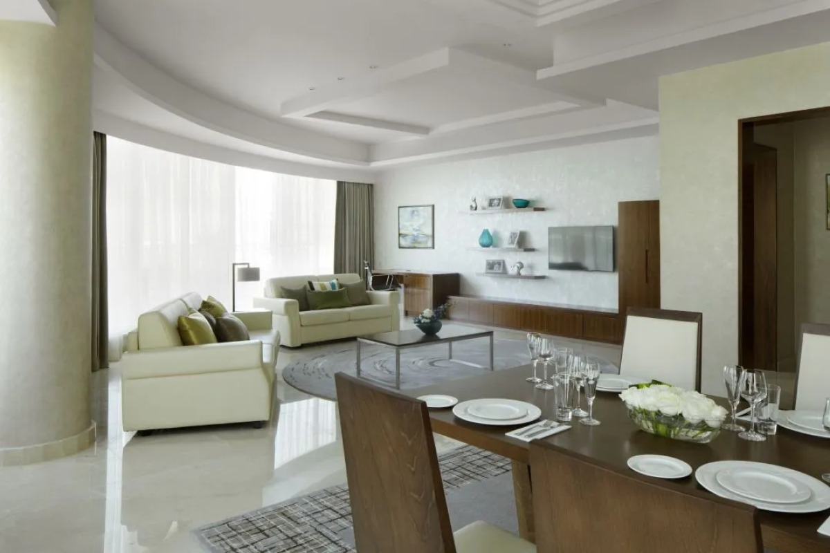 Jumeira Rotana Hotel