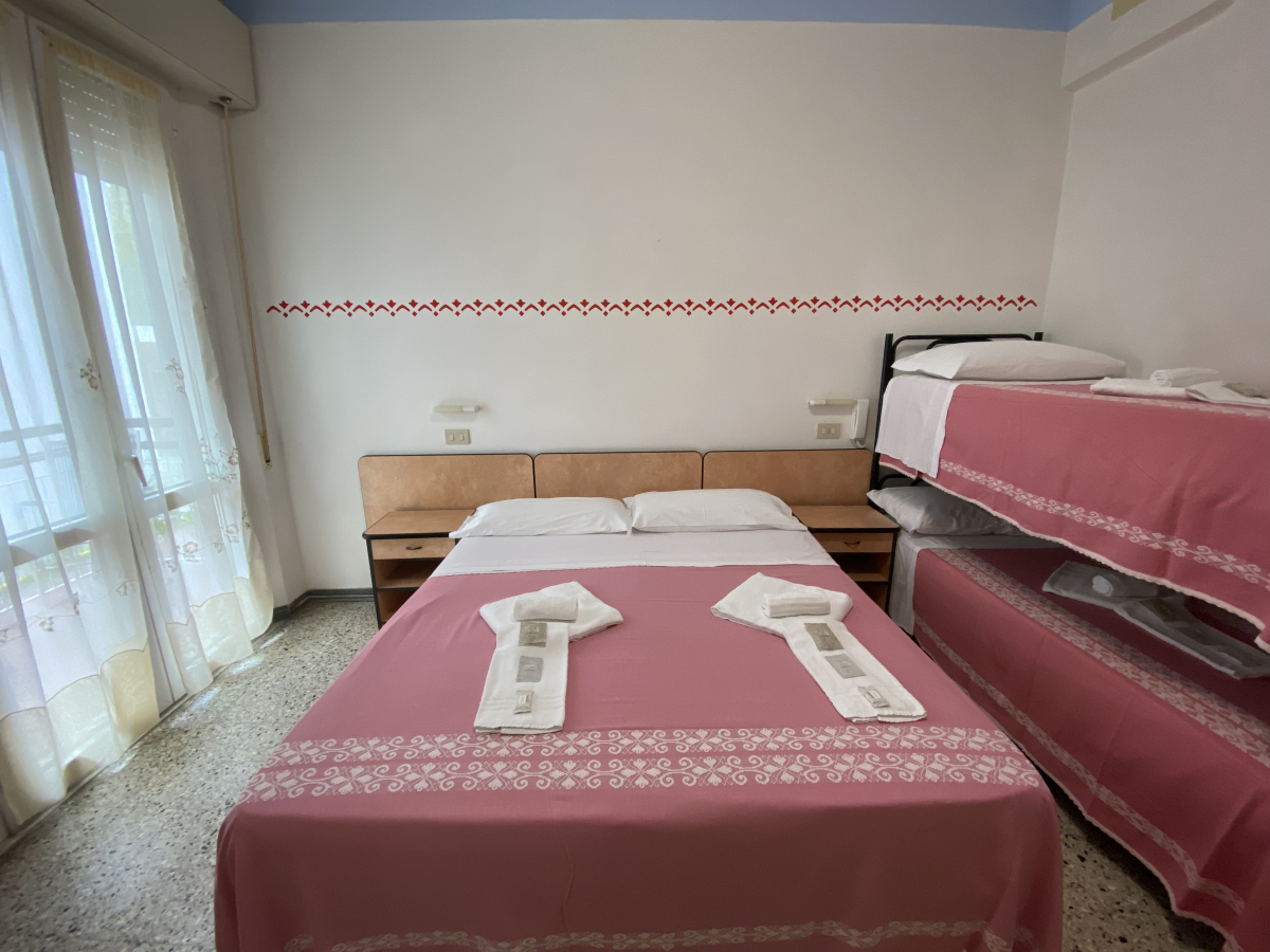 Hotel Nanni Garnì