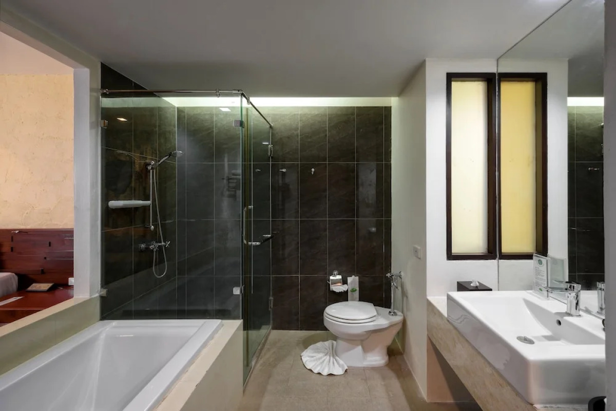 Отель Karon Phunaka Resort & Spa