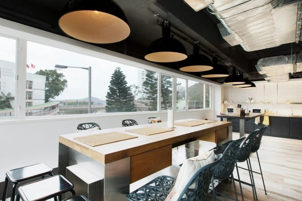 The Aberdeen By Dash Living