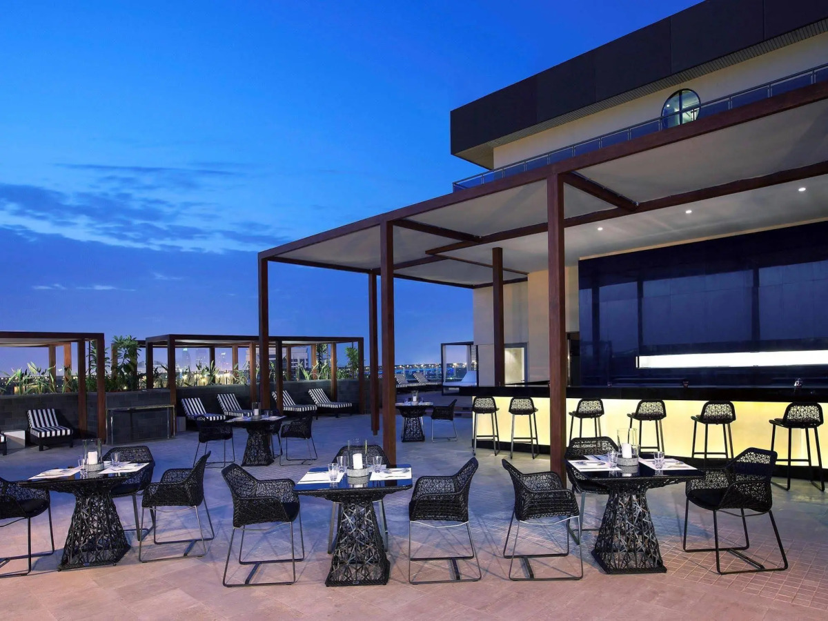 Pullman Dubai Creek City Centre Hotel & Residences