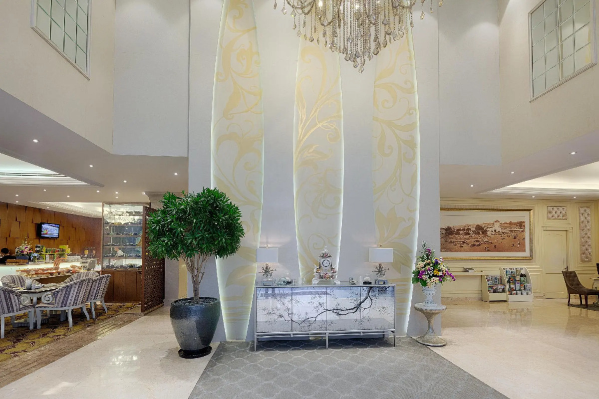 Grand Silverland Hotel & Spa