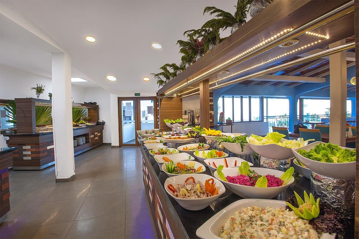 Illusion Beach Club Hotel +16 Only Adult