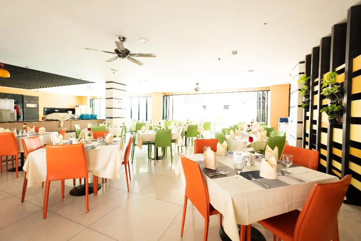 Vogue Pattaya Hotel