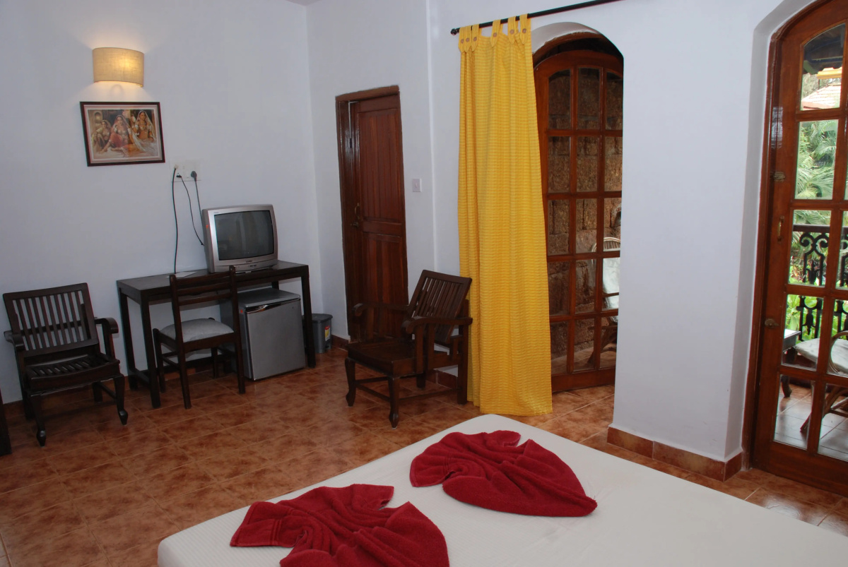 Sea Breeze Beach Resort Candolim