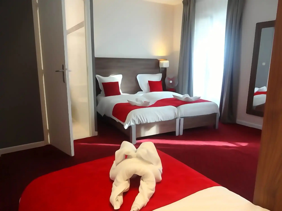Hotel La Perle Montparnasse