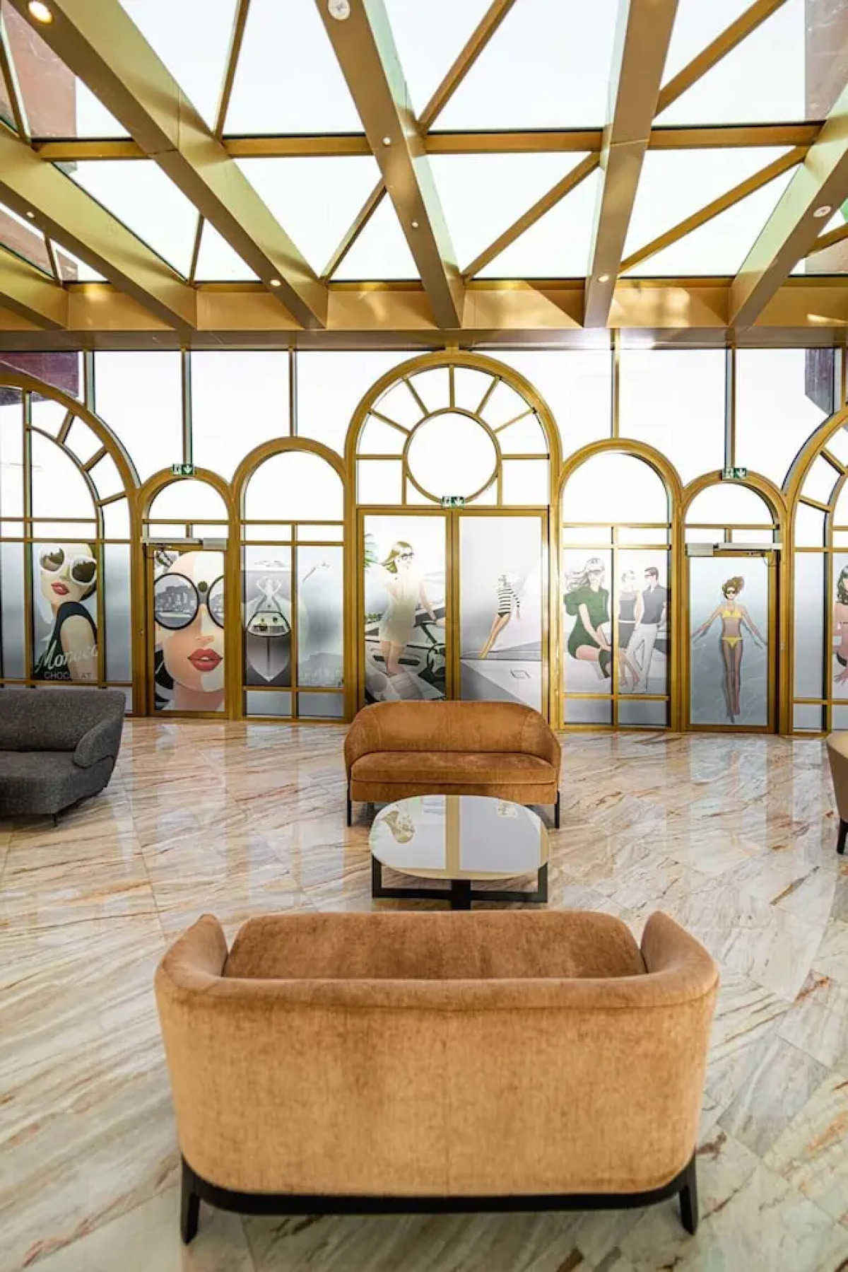 Отель Voco Dubai Monaco The Heart of Europe