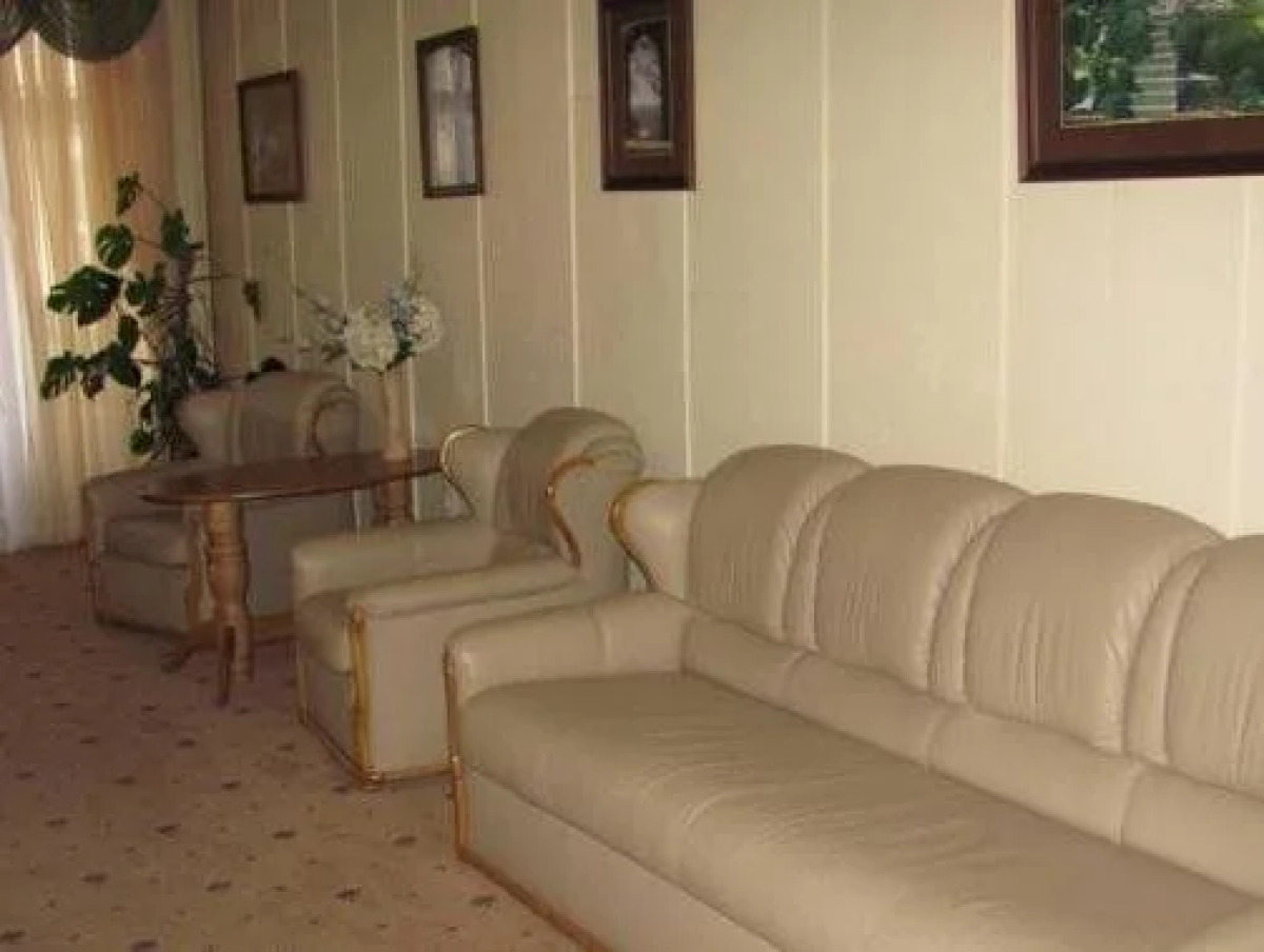 Black Sea Hotel Oktyabrskaya