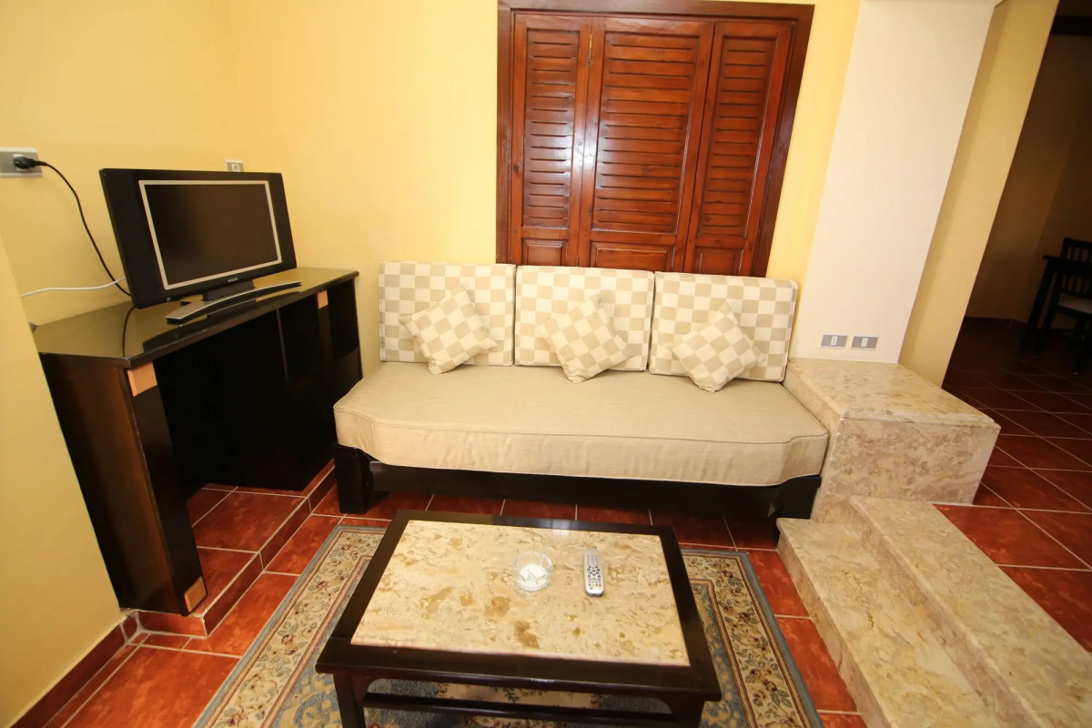 Tamra Beach Resort