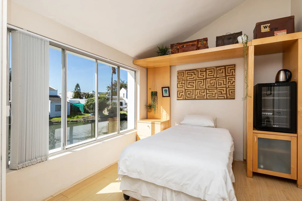 Admiralty B&B