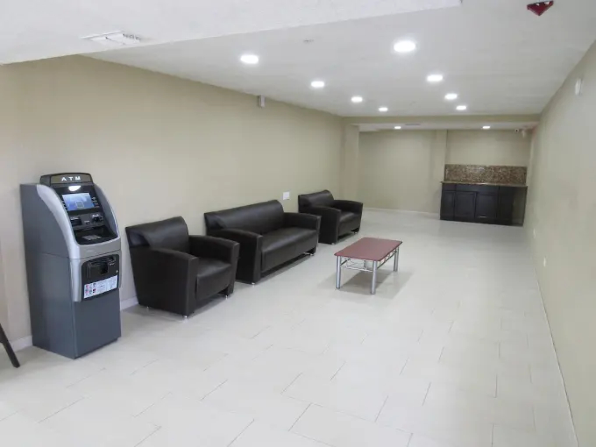 Orlando Metropolitan Resort