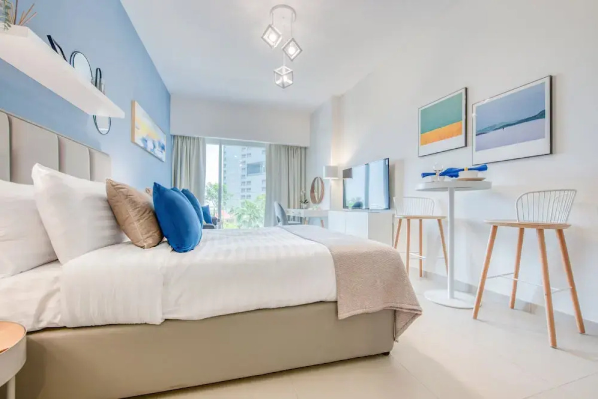 Capital Living On Reem: The Arc Towers