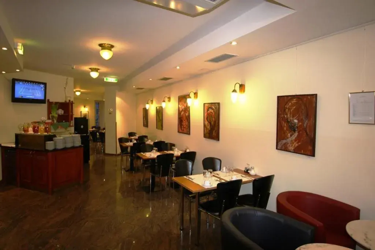 SUITE HOTEL 900m ZUR OPER