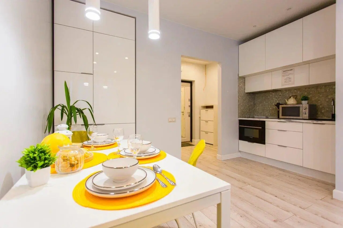 Moment House (Момент Хаус) на улице Народного Ополчения