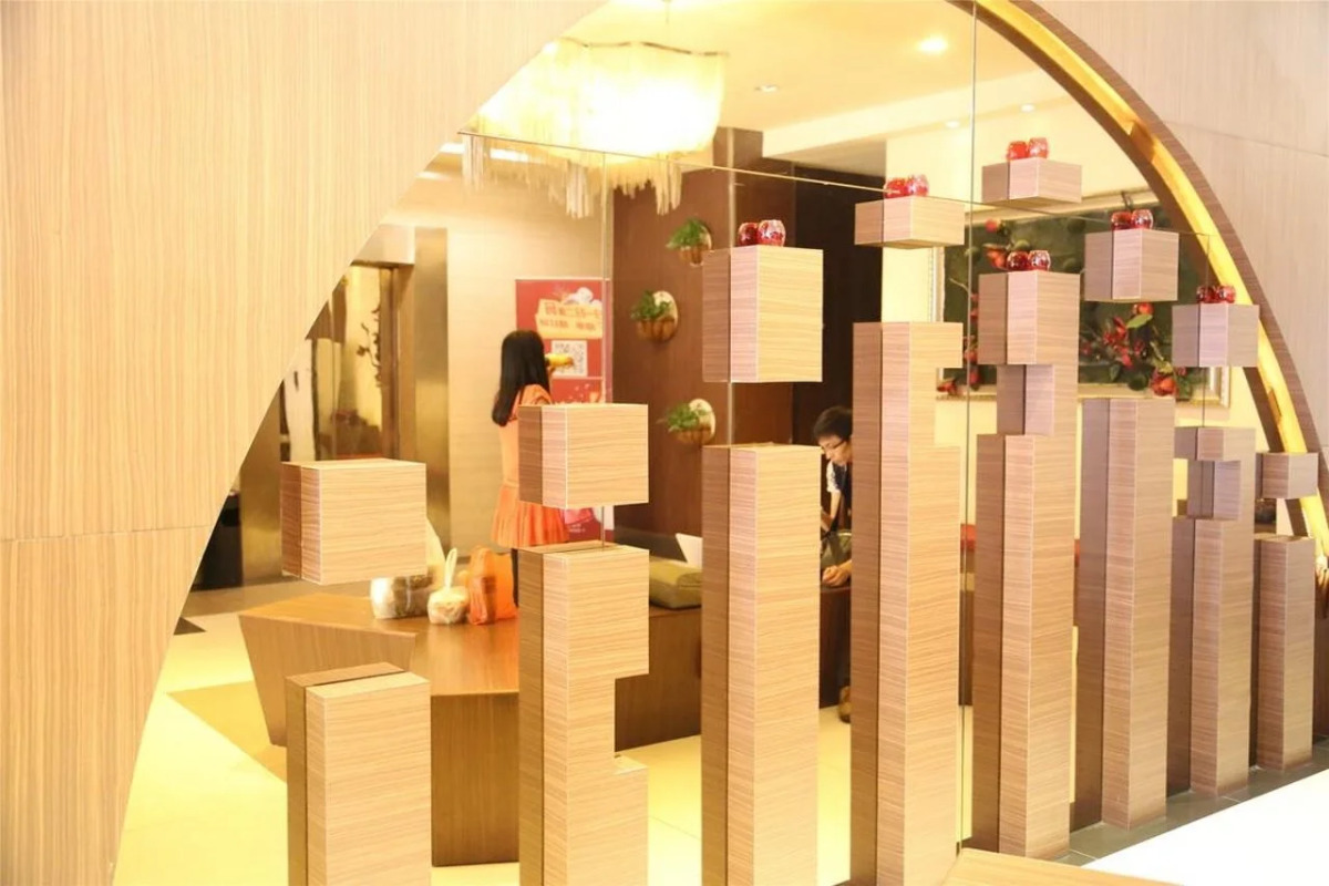 V8 Hotel Xi Cun Branch