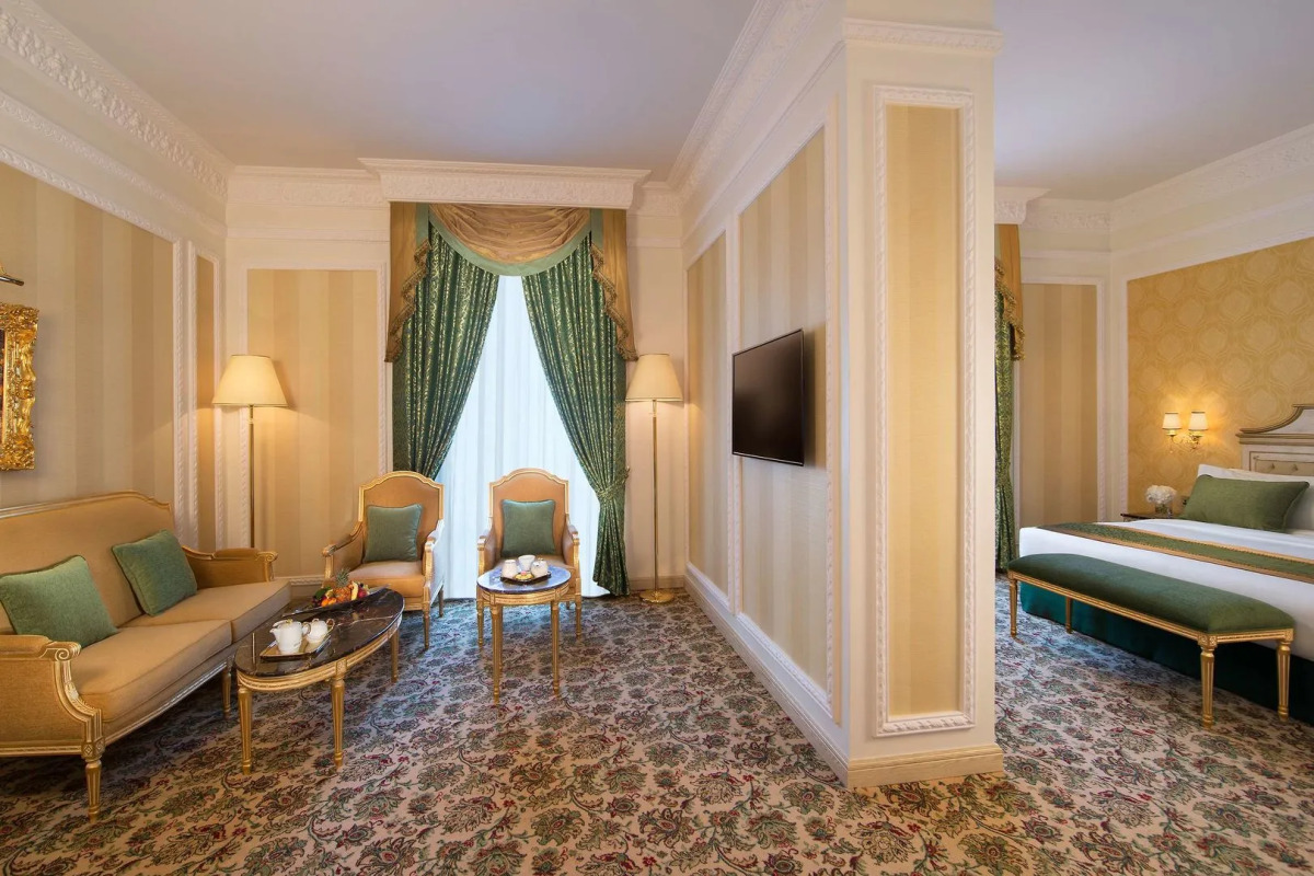 Royal Rose Abu Dhabi, a Curio by Hilton Affiliated Hotel