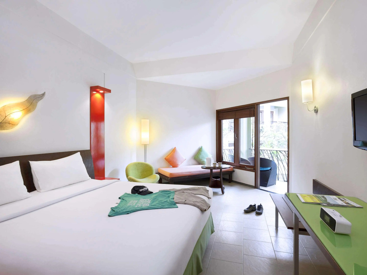 Отель ibis Styles Bali Legian